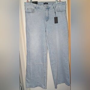 Onero Mid Rise Wide Leg Jeans Light Wash NWT 14W